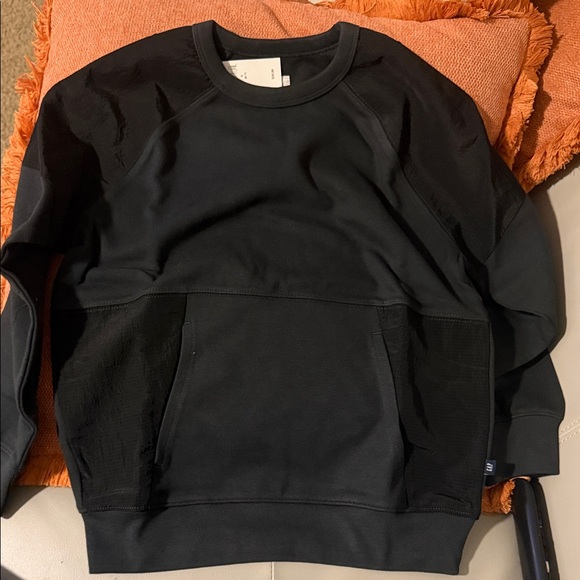 GAP Other - GAP Black Boys Kids Sweatshirt (Small 6-7)